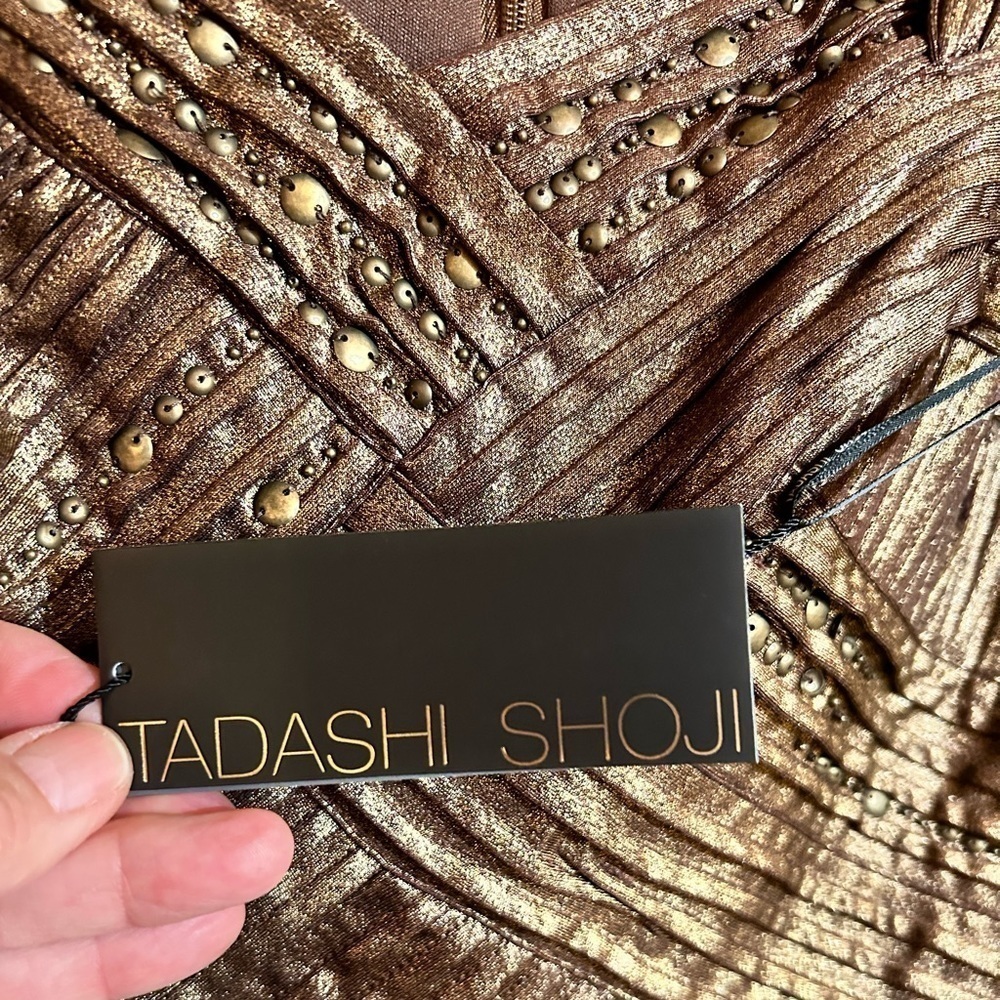 Tadashi Shoji Metallic Bronze Cap Sleeve Pintuck Cocktail Dress Size Medium - Picture 12 of 12